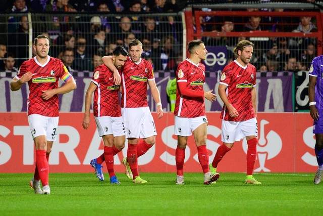 开拓者屠熊终结9连败 蒙克39分国王加时擒狼